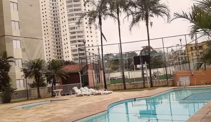 Apartamento de 65m² com 3 dormitórios e 1 vaga próximo à Av. do Estado