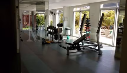 Apartamento, 1 dormitório tipo estúdio, cozinha junto sala, garagem , ótimo