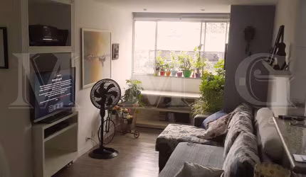 Aclimação, apartamento, 2 dormitórios,armários, 90 m2