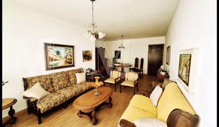 Vila Mariana dois dormitórios uma garagem.