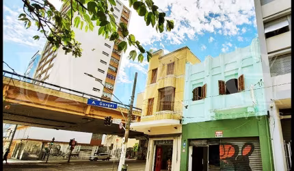 Belo sobrado comercial localizado na Vila Buarque
