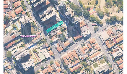 Vila Mariana / Aclimação terreno com casa antiga.  600 m da estação do metrô Ana Rosa