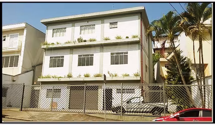 Excelente Prédio Comercial com 3 Pavimentos no Bosque da Saúde