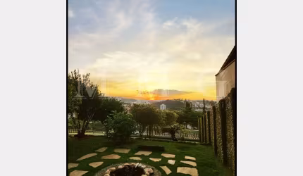 Itatiba São Paulo, casa térrea sobrada, bem arejada , ótima rua