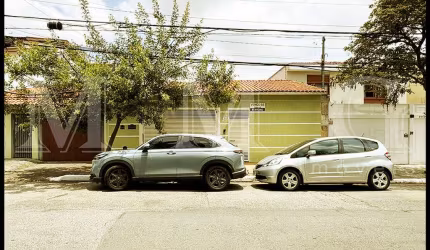 Casa Térrae com 3 vagas no Planalto Paulista