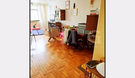 Apartamento, 2 dormitórios, ao lado do Parque da Aclimação