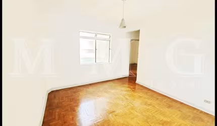 Apartamento com 2 dormitórios, próximo ao metrô .