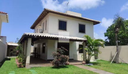Casa em Catu de Abrantes (abrantes)  -  Camaçari