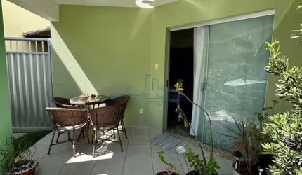 Casa em condominio duplex em Buraquinho  -  Lauro de Freitas