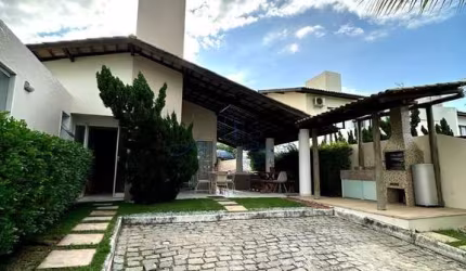 Casa em Condominio em Buraquinho  -  Lauro de Freitas