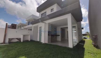 Casa em condominio duplex em Abrantes  -  Camaçari