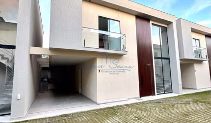 Casa em condominio duplex em Buraquinho  -  Lauro de Freitas