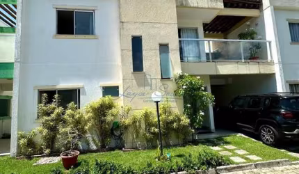 Casa em condominio duplex em Buraquinho  -  Lauro de Freitas