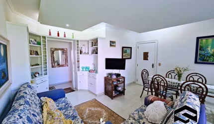 AMPLO APARTAMENTO, 02 QUADRAS DA PRAIA!