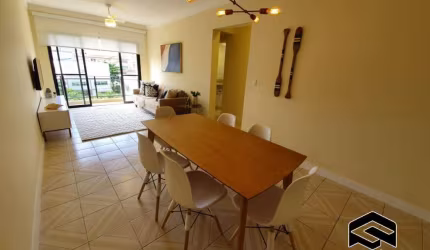 APTO IMPECÁVEL,  TODO REFORMADO, APENAS 250MTS DA PRAIA DA ENSEADA!