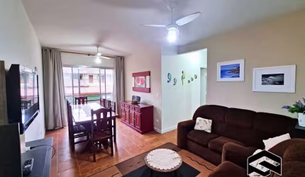 AMPLO APARTAMENTO, 02 DORMITÓRIOS + DEPENDÊNCIA, COM QUINTAL PRIVATIVO!