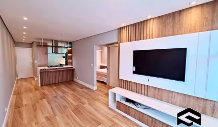 LINDO APARTAMENTO FINAMENTE REFORMADO E PLANEJADO!