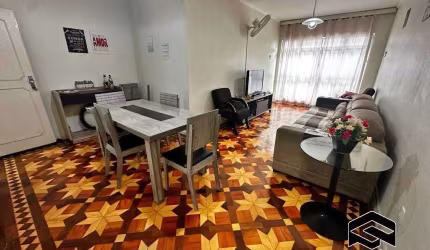 AMPLO APARTAMENTO, 200m DA PRAIA!
