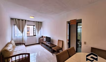 ÓTIMA LOCALIZAÇÃO, 03 QUARTOS, 400m DA PRAIA!