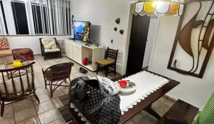 AMPLO APARTAMENTO, BEM LOCALIZADO!