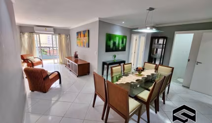 LINDO APARTAMENTO REFORMADO, LAZER COMPLETO, 200m DA PRAIA!