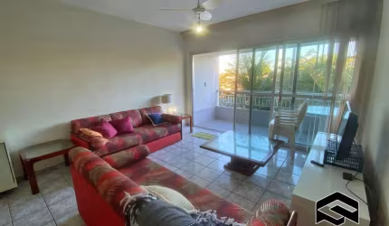AMPLO APARTAMENTO, 02 SUÍTES À 200M DO MAR!
