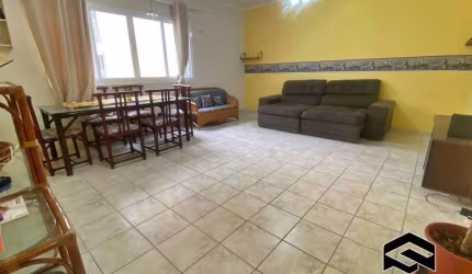 AMPLO APARTAMENTO 03 DORMITÓRIOS, EM ÓTIMA LOCALIZAÇÃO!