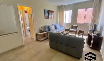 LINDO APARTAMENTO 02 DORMITÓRIOS À 200m DO MAR, REGIÃO DO TORTUGAS!
