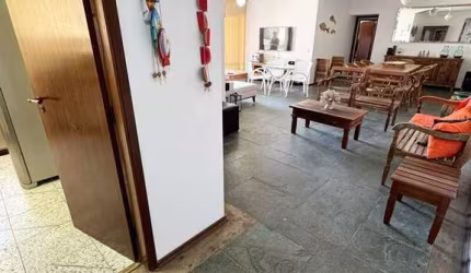 AMPLO APARTAMENTO, REGIÃO DO TORTUGAS!