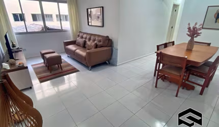 LINDO APARTAMENTO 02 DORMITÓRIOS À 300m DO MAR, REGIÃO DO TORTUGAS!