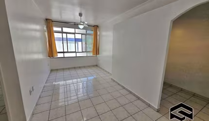 OPORTUNIDADE À 200m DA PRAIA!