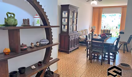 AMPLO APARTAMENTO, SACADA DE FRENTE, LADO PRAIA!