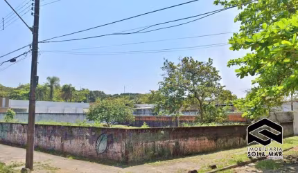 TERRENO DE ESQUINA 13x35 NA PRAIA DE PERNAMBUCO!