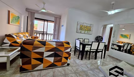 AMPLO APARTAMENTO, 03 DORMITÓRIOS, SACADA DE FRENTE, LADO PRAIA!