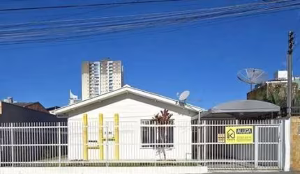 CASA PARA LOCAÇÃO