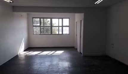 Sala para alugar, 55 m² por R$ 832,50/mês - Centro - Jacareí/SP