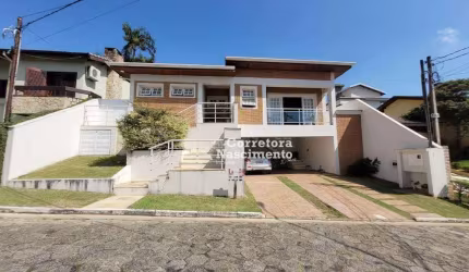 Casa com 3 dormitórios à venda, 255 m² por R$ 1.200.000,00 - Jardim Coleginho - Jacareí/SP