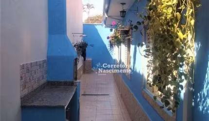 Casa com 3 dormitórios à venda, 140 m² por R$ 530.000,00 - Jardim Siesta - Jacareí/SP