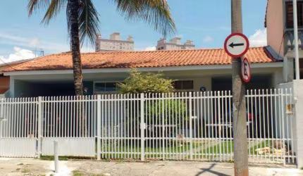 Casa com 3 dormitórios à venda, 200 m² por R$ 550.000,00 - Centro - Jacareí/SP