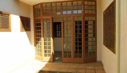 Casa com 4 dormitórios à venda, 265 m² por R$ 745.000,00 - Jardim Santa Maria - Jacareí/SP