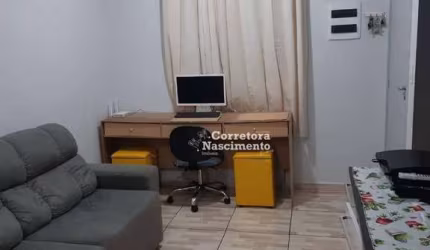 Casa com 2 dormitórios à venda, 57 m² por R$ 220.000,00 - Jardim Colônia - Jacareí/SP