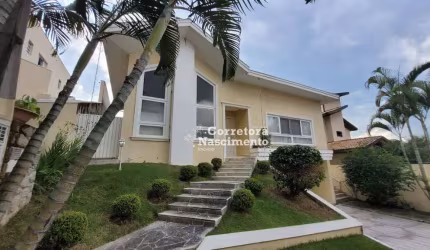 Casa com 5 dormitórios à venda, 300 m² por R$ 1.280.000,00 - Jardim Coleginho - Jacareí/SP
