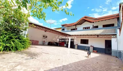 Casa com 3 dormitórios à venda, 110 m² por R$ 750.000,00 - Jardim Santa Maria - Jacareí/SP