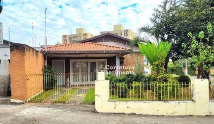 Casa à venda, 330 m² por R$ 2.200.000,00 - Centro - Jacareí/SP