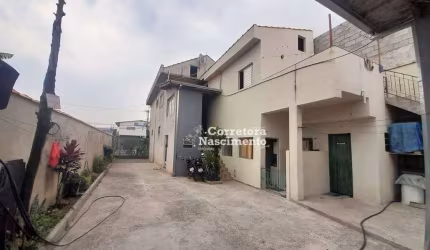 Casa com 3 dormitórios à venda, 285 m² por R$ 780.000,00 - Parque dos Príncipes - Jacareí/SP