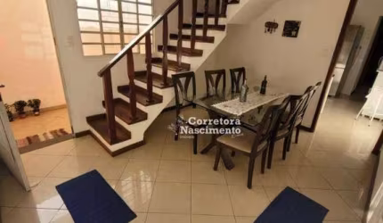 Casa com 4 dormitórios à venda por R$ 642.000 - Residencial União - São José dos Campos/SP