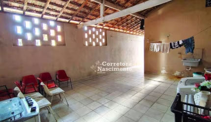Casa com 2 dormitórios à venda, 106 m² por R$ 250.000 - Parque Santo Antônio - Jacareí/SP