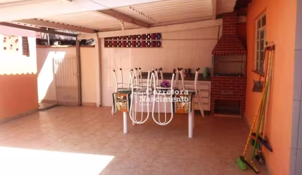 Casa com 2 dormitórios à venda, 140 m² por R$ 380.000 - Jardim Jacinto - Jacareí/SP