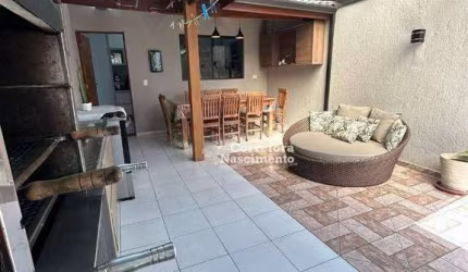 Casa com 2 dormitórios à venda, 103 m² por R$ 580.000,00 - Jardim Altos de Santana I - Jacareí/SP