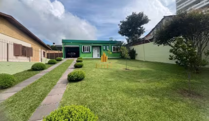 Casa à venda no bairro Salgado Filho - Caxias do Sul/RS